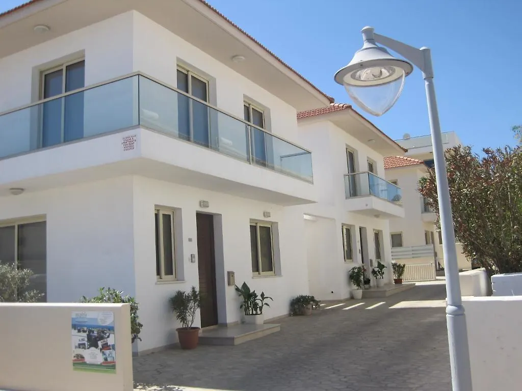 Polyxenia Isaak Luxury Villas And Apartments Protaras 0*,  Cyprus