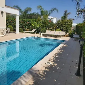 Anthorina 8 Villa