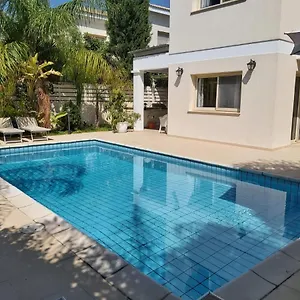 Anthorina 12 Villa